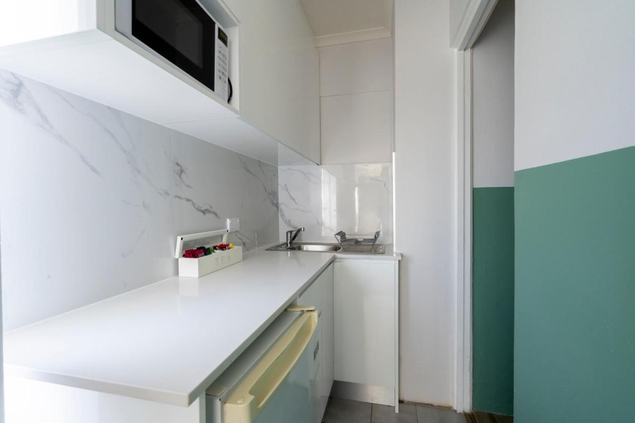 Manly Waves Hotel シドニー エクステリア 写真